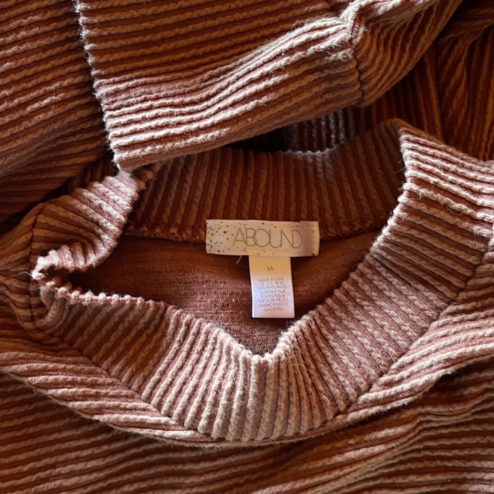 Brown Ribbed Knit Dress - Picture 2 of 3